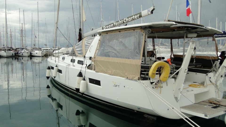 Jeanneau Sun Loft 47 - 6 + 1 cab. CYTISE