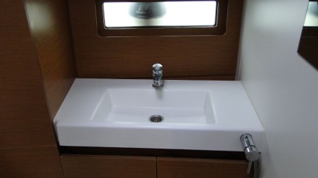 Jeanneau Sun Loft 47 - 6 + 1 cab. CYTISE