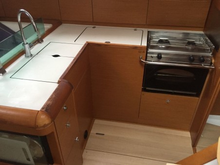 Jeanneau Sun Odyssey 449 SUCHON