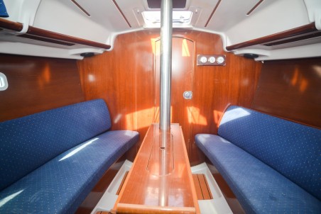 Bénéteau Oceanis Clipper 323 Despina