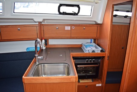 Bavaria Yachtbau Bavaria Cruiser 33 Stončica