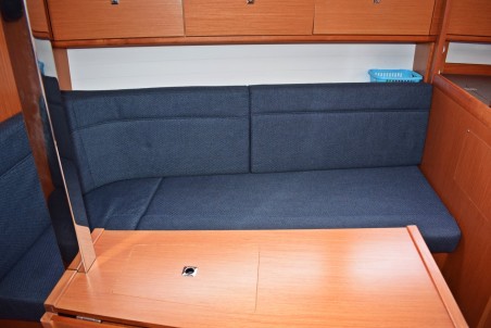 Bavaria Yachtbau Bavaria Cruiser 33 Stončica