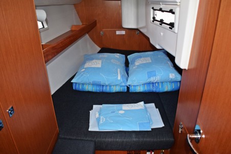 Bavaria Yachtbau Bavaria Cruiser 33 Stončica