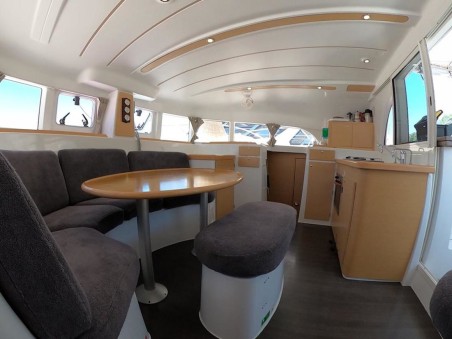 Lagoon-Bénéteau Lagoon 380 - 4 + 2 cab. Suncity 1