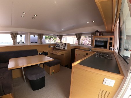 Lagoon-Bénéteau Lagoon 400 S2 - 4 + 2 cab. Suncity 2