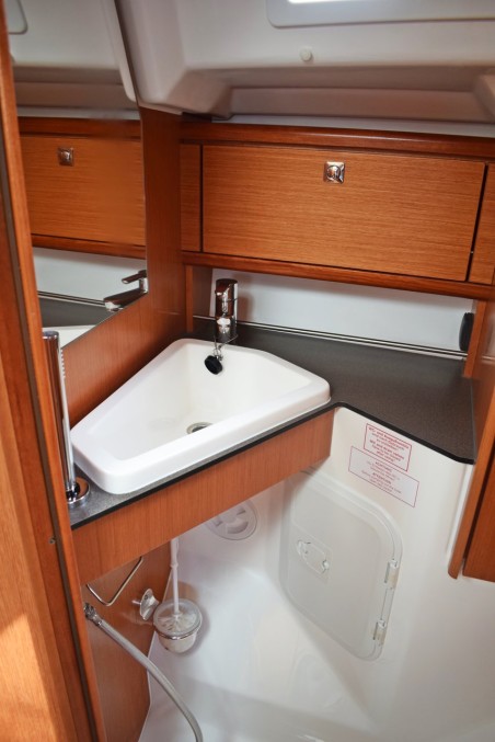 Bavaria Yachtbau Bavaria Cruiser 34 Studena