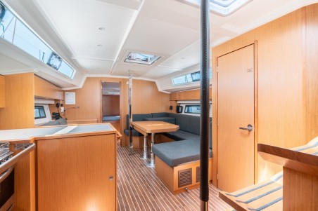Bavaria Yachtbau Bavaria C42 Avra