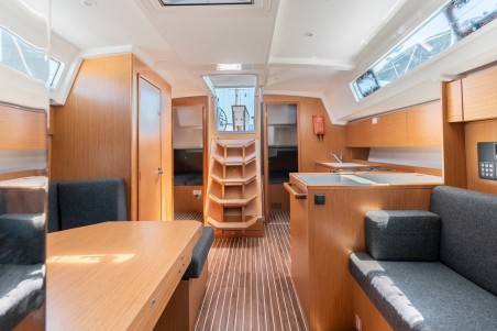 Bavaria Yachtbau Bavaria C42 Avra