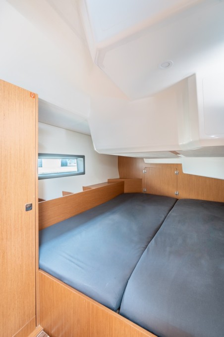 Bavaria Yachtbau Bavaria C42 Avra