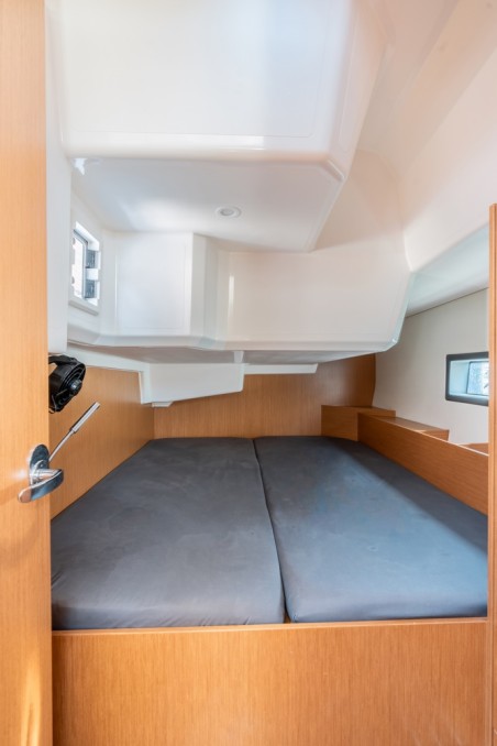 Bavaria Yachtbau Bavaria C42 Avra