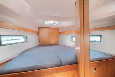 Bavaria Yachtbau Bavaria C42 Avra