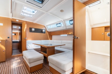 Bavaria Yachtbau Bavaria Cruiser 41 - 3 cab. Alkyoni