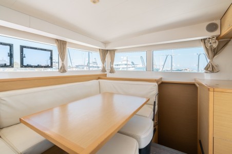Lagoon-Bénéteau Lagoon 39 - 4 + 2 cab. Catallou