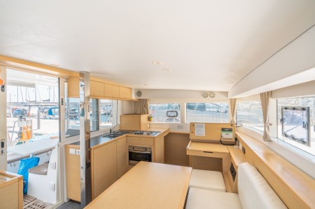 Lagoon-Bénéteau Lagoon 39 - 4 + 2 cab. Catallou