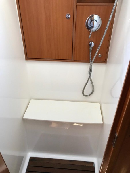 Bavaria Yachtbau Bavaria Cruiser 45 - 4 cab. Midas