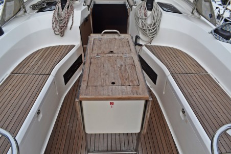 Bavaria Yachtbau Bavaria Cruiser 45 - 4 cab. Tiha
