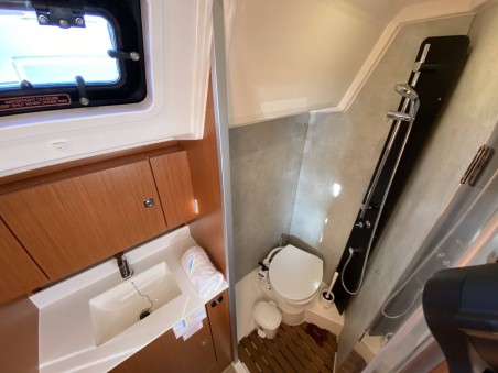 Bavaria Yachtbau Bavaria C42 Aeolus