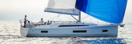 Bénéteau Oceanis 40.1 Roza