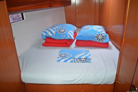 Bavaria Yachtbau Bavaria Cruiser 45 - 4 cab. Tiha