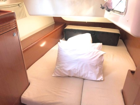 Bénéteau Oceanis 43 Whisper