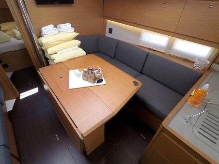 Dufour Yachts Dufour 390 GL Barone