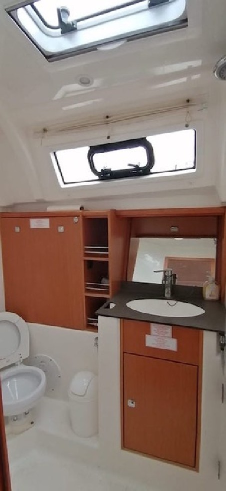 Bavaria Yachtbau Bavaria Cruiser 41 - 3 cab. Angelina