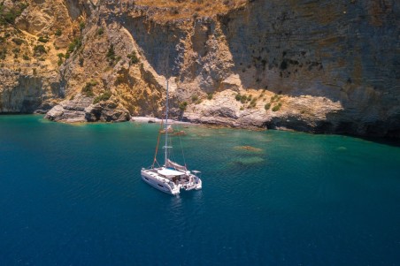 Excess Excess 11 - 4 + 1 + 1 cab. Lizzy