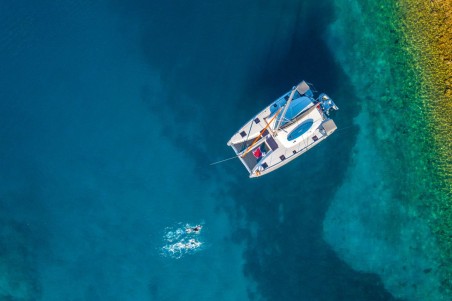 Excess Excess 11 - 4 + 1 + 1 cab. Lizzy