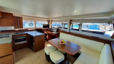 Lagoon-Bénéteau Lagoon 450 F - 4 + 1 cab. Isma