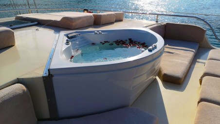 Custom Made Diamond L Diamond L