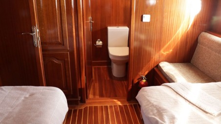 Custom Made Diamond L Diamond L