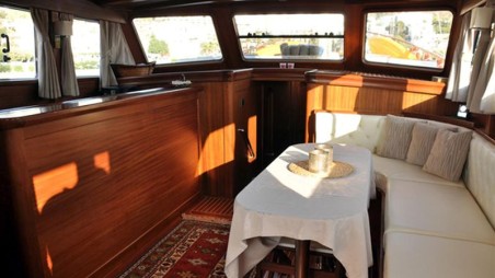 Custom Made Neptun Neptun