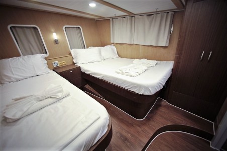 Custom Made Oguz Bey Oguz Bey