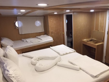 Custom Made Oguz Bey Oguz Bey