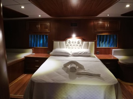 Custom Made Queen D. Queen D.