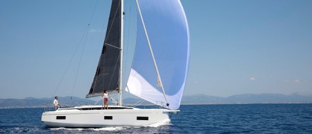 Bavaria Yachtbau Bavaria C38 Zala