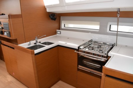 Jeanneau Sun Odyssey 490 - 5 cab. Hrvaska