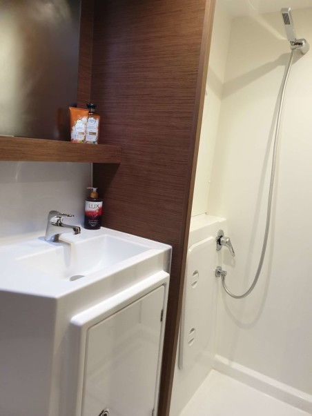 Lagoon-Bénéteau Lagoon 42 - 4 + 2 cab. All In