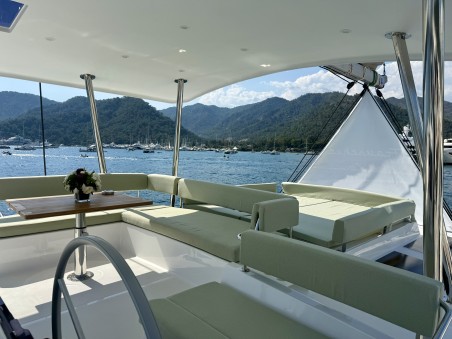 Bali 4.6 | Czarter jachtu Turcja | Travelboat