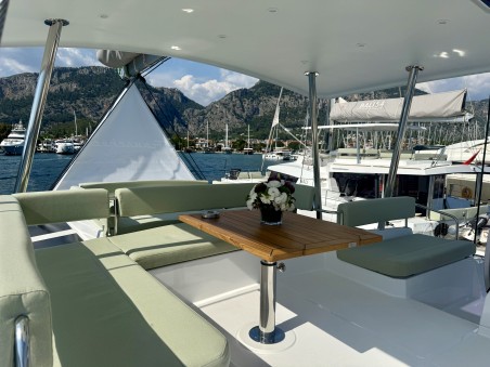 Bali 4.6 | Czarter jachtu Turcja | Travelboat