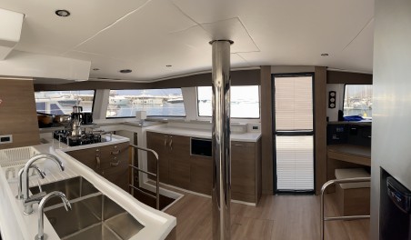 Catana Group Bali 4.6 - 5 + 1 cab. Despina