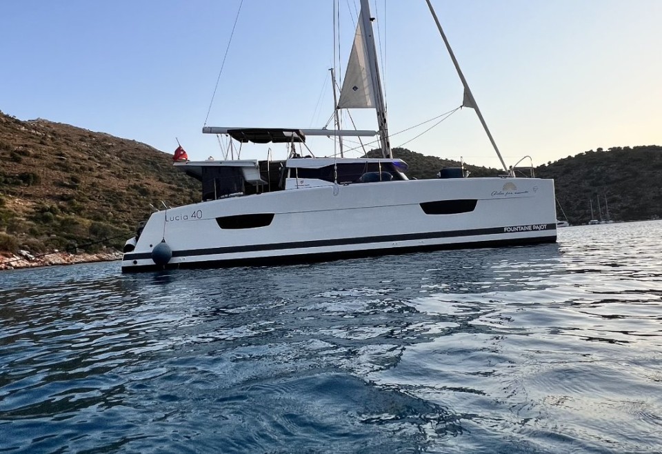 Fountaine Pajot Fountaine Pajot Lucia 40 - 3 cab. Dolce