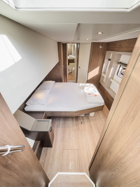 Catana Group Bali 4.8 - 5 + 1 cab Pagora