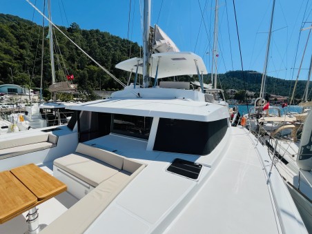 Catana Group Bali 5.4 - 6 cab. La Brise 2