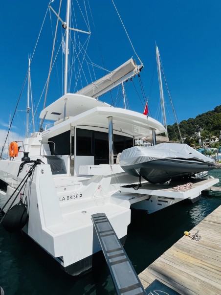 Catana Group Bali 5.4 - 6 cab. La Brise 2