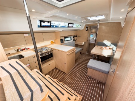 Bavaria Yachtbau Bavaria C38 Arinna