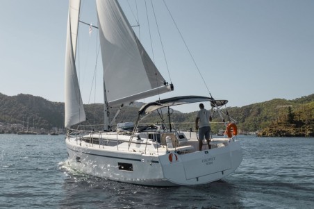 Bavaria Yachtbau Bavaria C38 Coconut