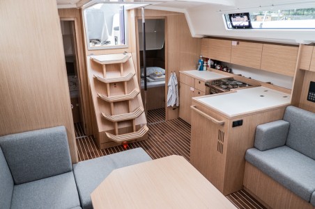Bavaria Yachtbau Bavaria C42 Aruna