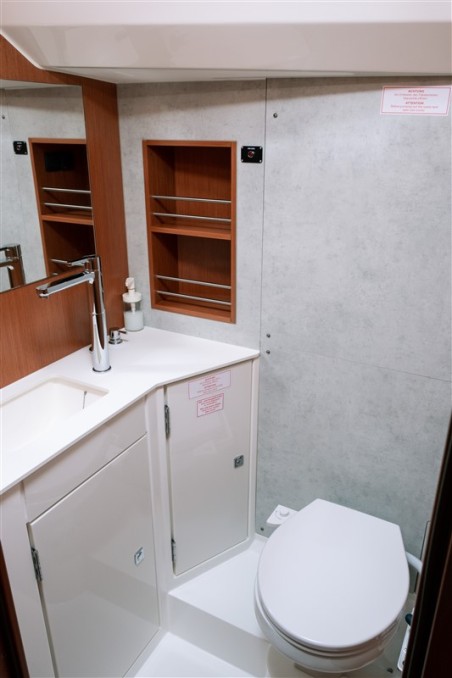 Bavaria Yachtbau Bavaria C42 Nomad