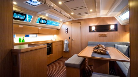 Bavaria Yachtbau Bavaria Cruiser 46 - 4 cab. Amsterdam